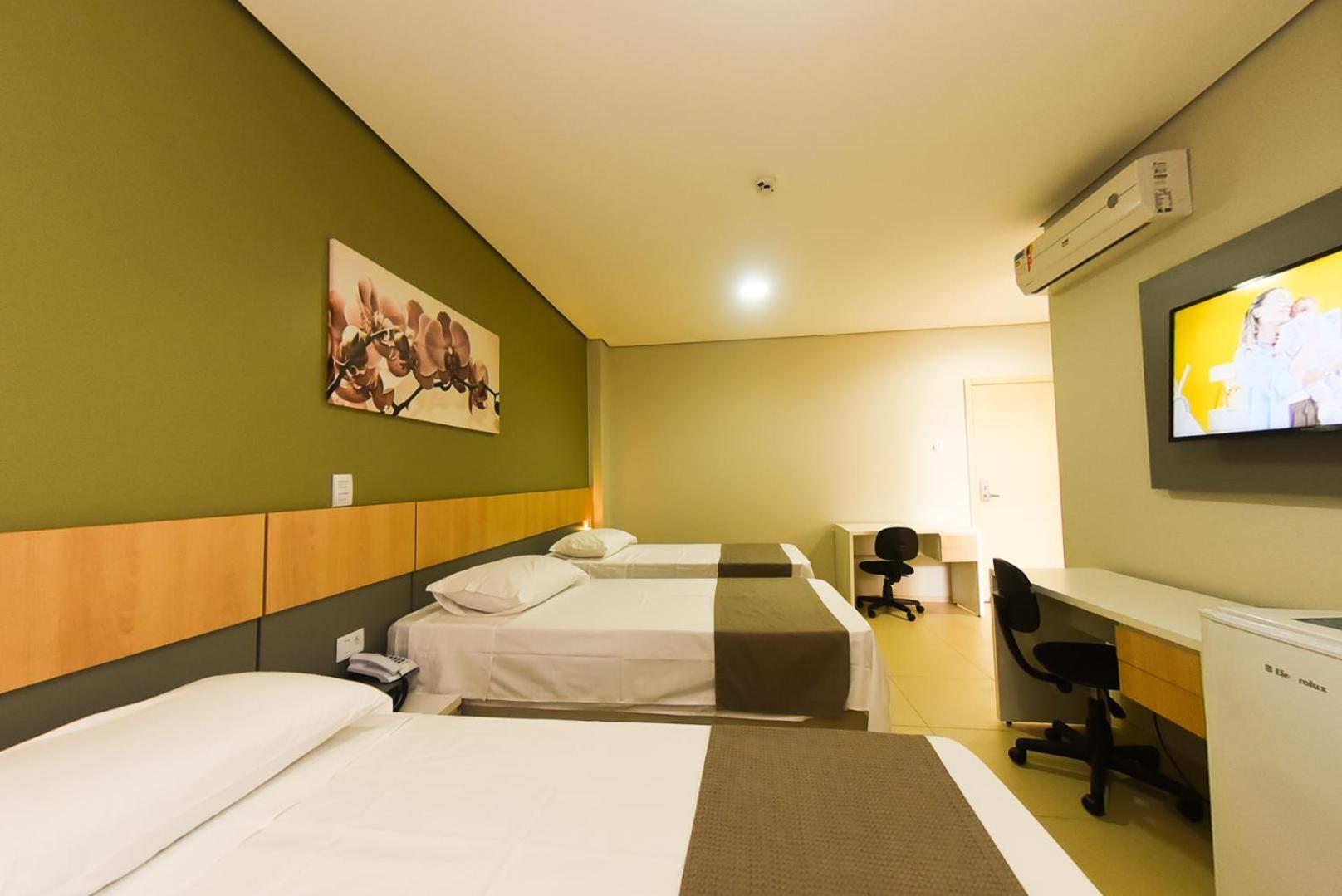 Hotel Plaza Garden Cascavel  Exterior foto