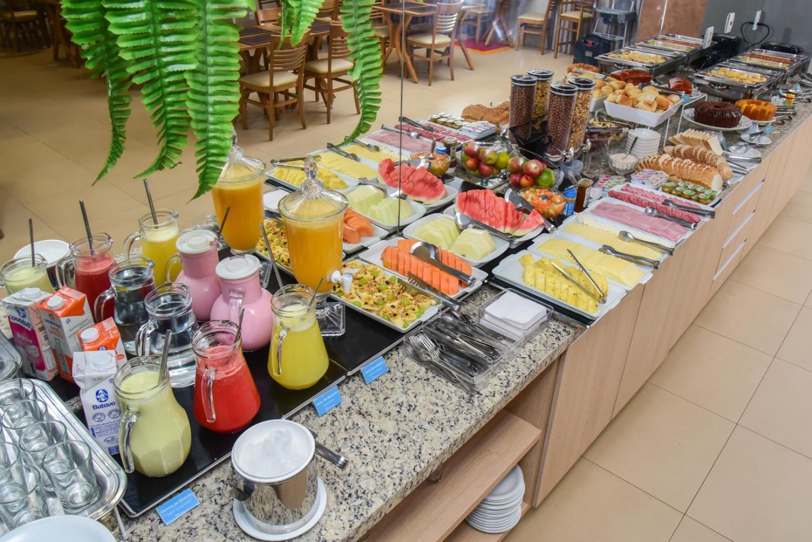 Hotel Plaza Garden Cascavel  Exterior foto